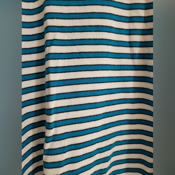 Perfect 90s vintage oversized striped teal and white tee with pocket | size 2 - Picture 3 of 5
